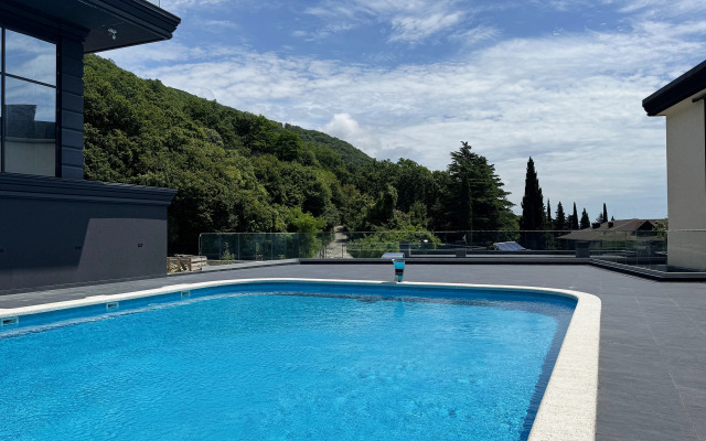 Terrasa, gde Poyut Cikady - Stilnaya Studiya u Morya v Sochi (Ashe) Apartments