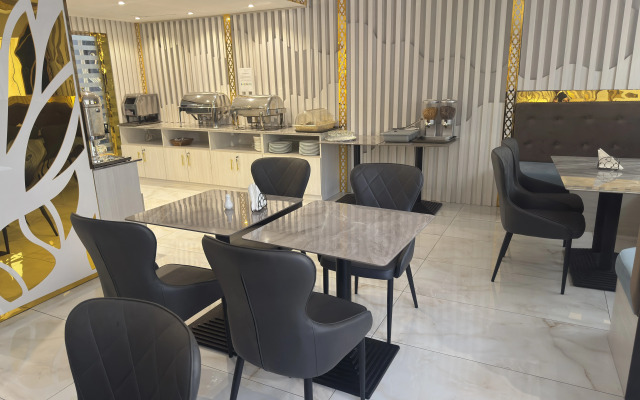 Orchid Hotel