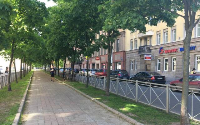 Апартаменты на тихом бульваре