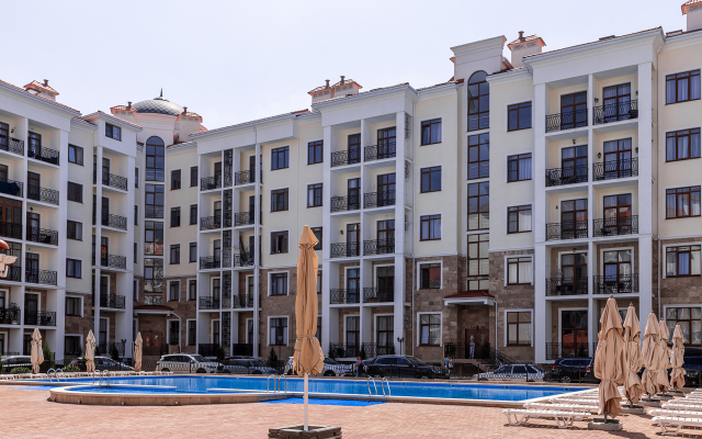 Yevrodvushka Na Beregu Morya S Basseynom Apartments