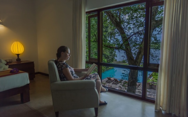 Roman Lake Ayurveda Resort Hotel