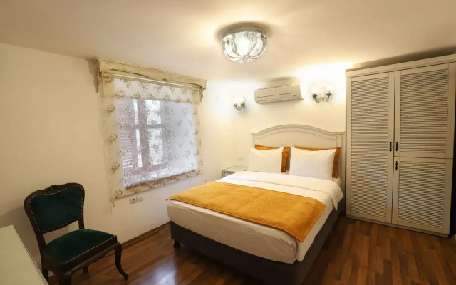 Отель White Garden