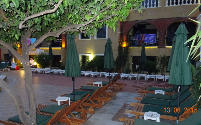 Maxwell Holiday Club Apart-Hotel