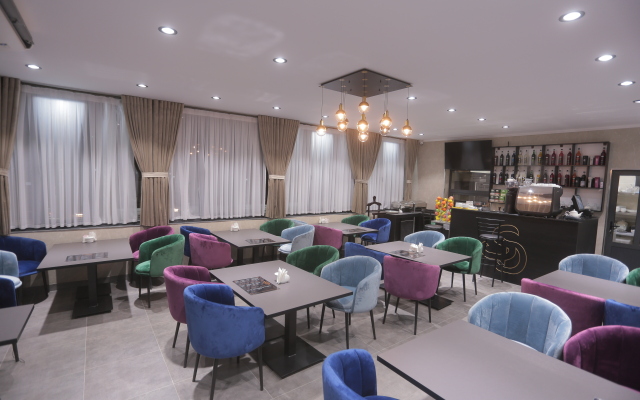 Samarqand Darvoza Hotel