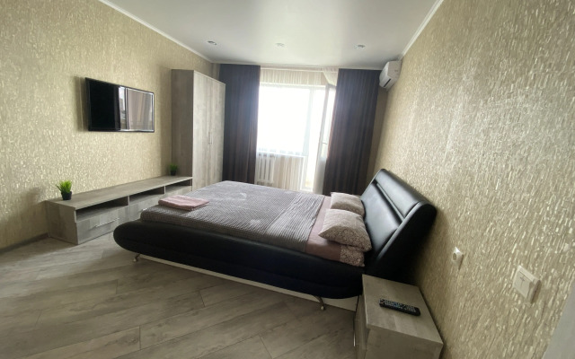 Апартаменты на 22 Съезда КПСС 51