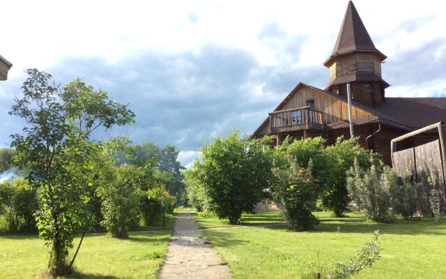 Stary Khutor Hotel