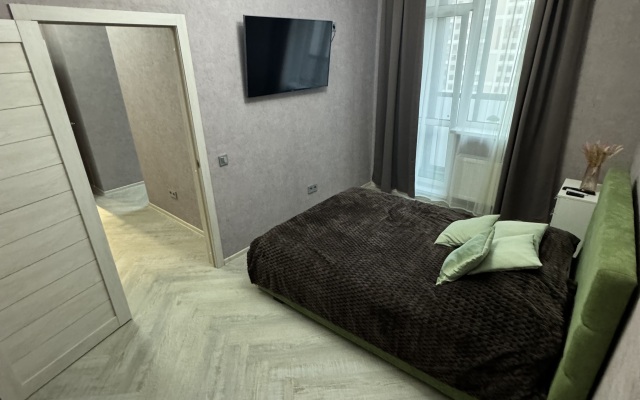 Yevrodvushka S Garderobnoy Flat