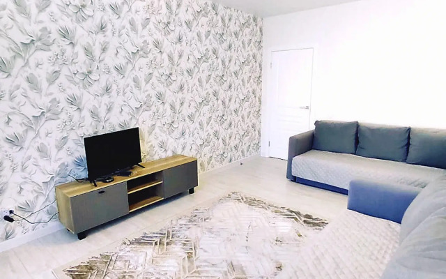 Ryadom S Tsentrom Flat