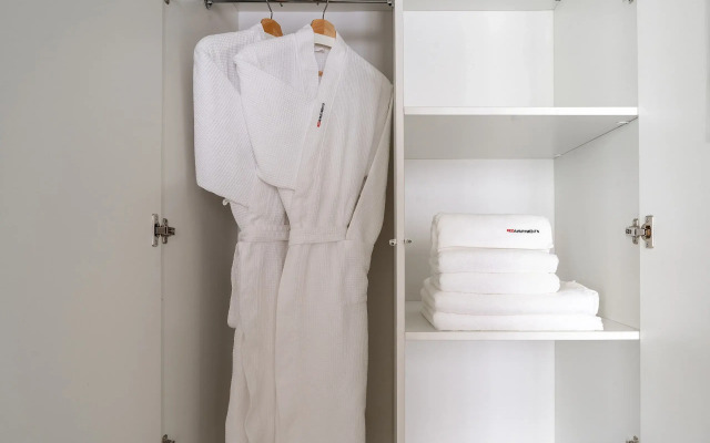 Red Apartments Art Layt Siti Apartament Martel Apartments