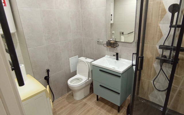 Uyutnaya Studiya V Tsente Ryadom S Vokzalom Apartments