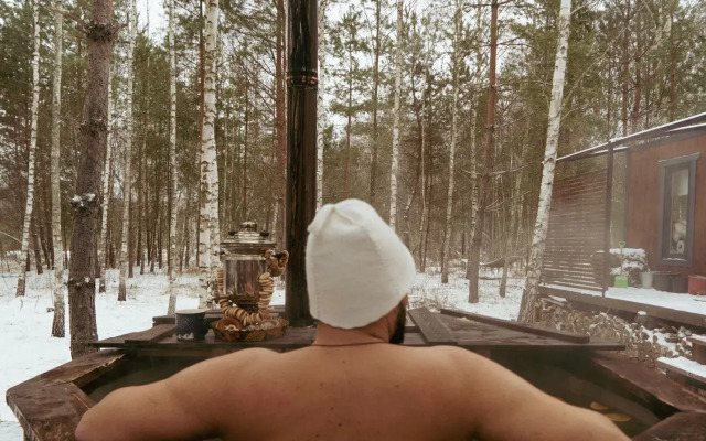 TinyDacha Mozhzhevelnik Glamping