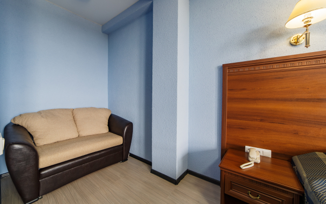 Relax Hotel