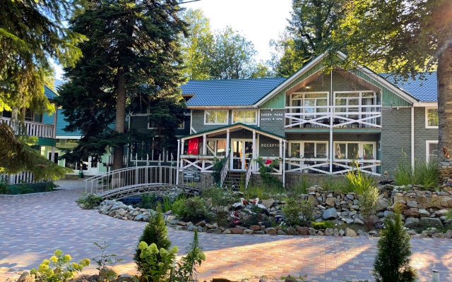 Grin Park Spa & Usadba Hotel