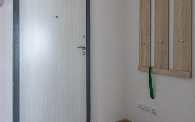 Na Molodezhnom Prospekte Flat