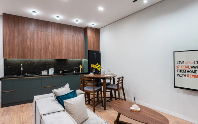 Design Studio City Center Self Check-in by Keygo Apartments