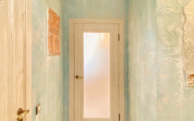 Апартаменты Apart-Comfort на Угличской 19 ЖК Династия