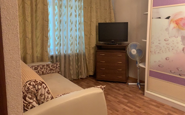 Апартаменты квартира в центре Тюмени