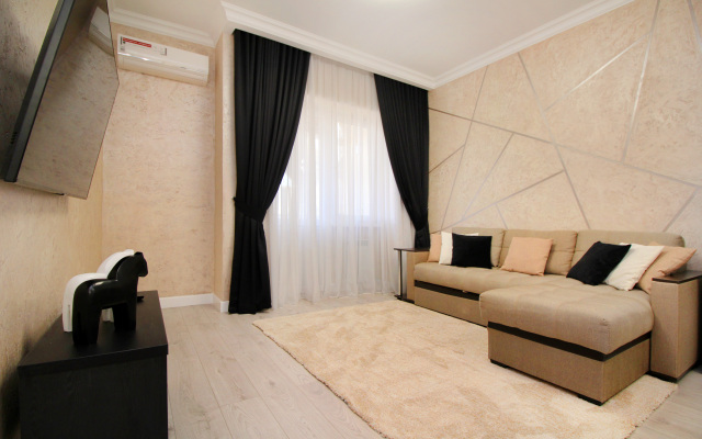Dvukhkomnatnye S Dizaynerskim Remontom V Zhk Shakhristan Apartments