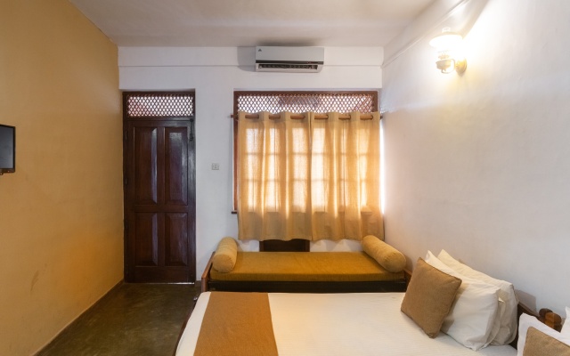 Yoho Ivory Inn Guest house