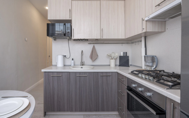 EasyGuest Ryadom S Naberezhnoy Nevy Flat