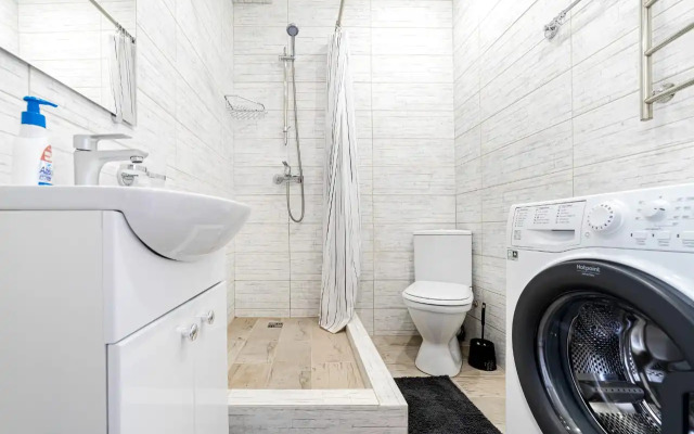 Studiya 24 s vidom na gory Flat