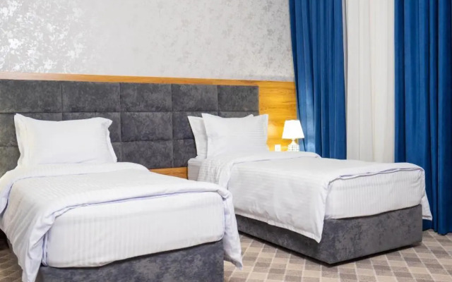 Отель Air Plaza