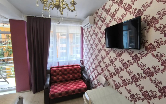 Flat Uyutnaya Kvartira