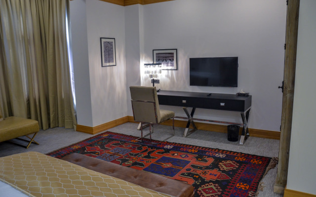 Shirvanshah Hotel