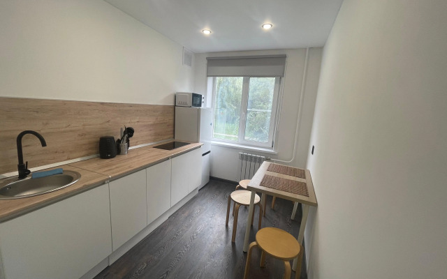 Квартира 4-х комнатная на 10-х у пляжа с озером