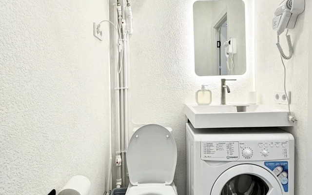 Апартаменты 2 Комфортно И Точка на ул. Кржижановского 15к1