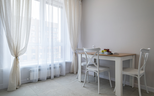 V Nezhnykh Tonakh Flat
