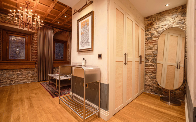 Stone Inn Galata Hotel