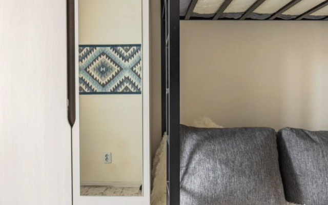 Na Petrovskom bulvare, 7 Flat