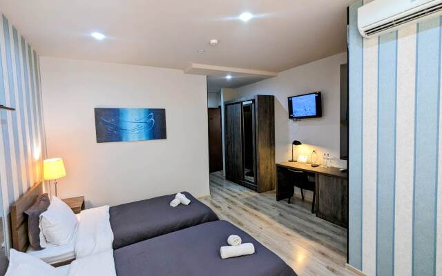 Sani Hotel