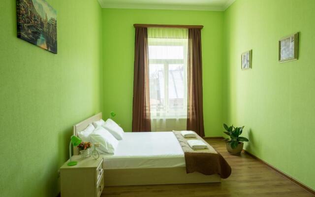 2-j pereulok Vahtanga Gorgasali 3 Apartments
