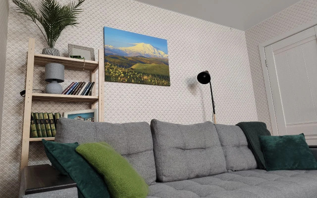 Ryadom S Sanatoriem Solnechny Flat
