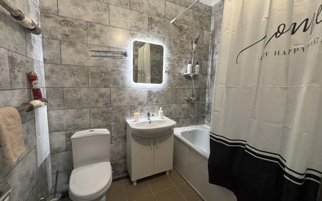 Komfortabelnaya V Tsentre Yaroslavlya Flat