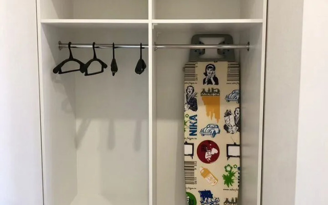 Квартира Уютная cтудия в дoме комфорт-клaсcа Рoманoв New Life