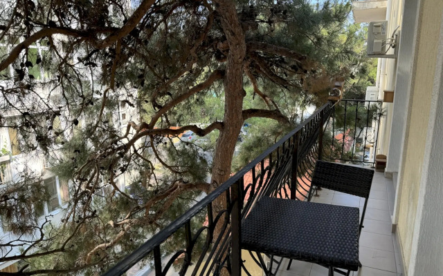 Квартира 382 с Балконом 7 Мин до Моря