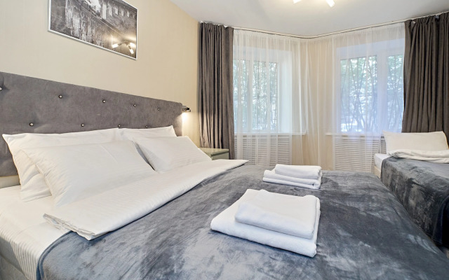 U Semi Mostov Hotel
