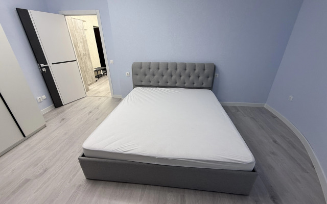 Квартира 2-Комнатная Студия с Новым Ремонтом возле ТЦ Ройял Парк