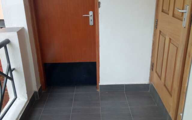 Angles Court Apart-Hotel