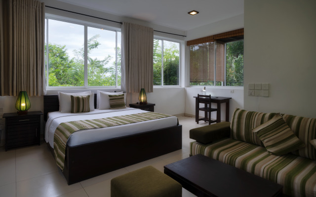 The Glenrock Hotel