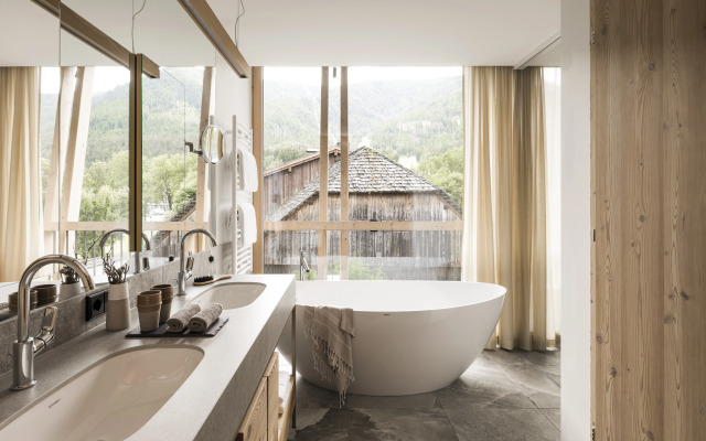 Falkensteiner Hotel Kronplatz - The Leading Hotels of the World