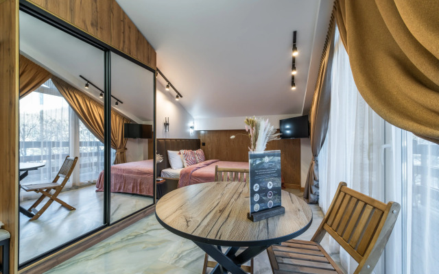 Oplot - Dizajnerskaya studiya EPICK HOUSE 11 Apartments