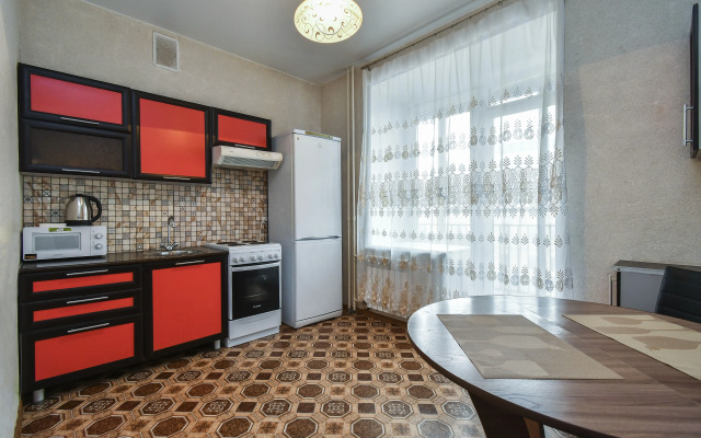 Линейная 122