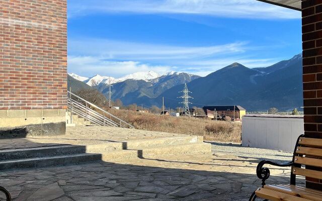 Отель Black Pearl Черная Жемчужина