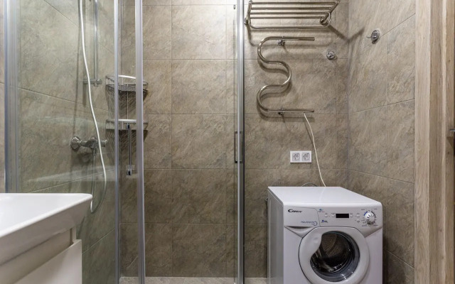 S Otlichnym Vidom Na Gorod Pryamo U Metro Apartments