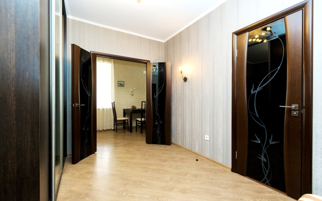 Apart Inn Lyuks Na Kuznetskstroyevskom 9 Apartments