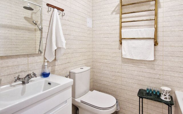 Апартаменты Уютная Квартира в Престижном Районе